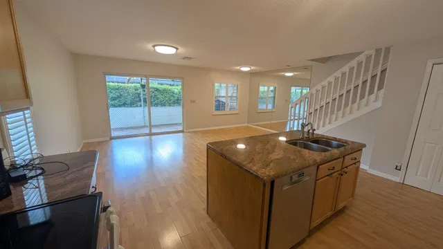  Residence photo 37