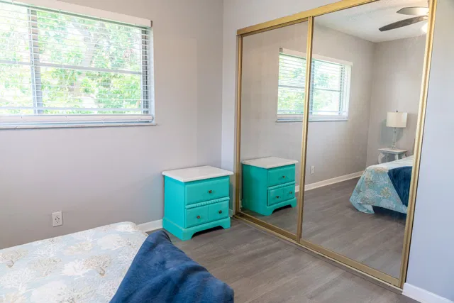 Unit 208 photo 12