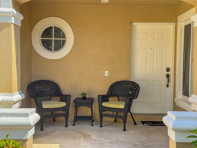 Residence photo 5