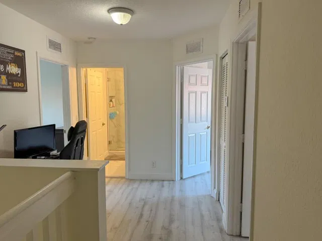 Residence photo 13