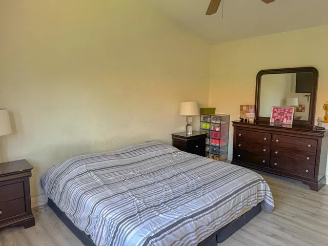 Residence photo 23