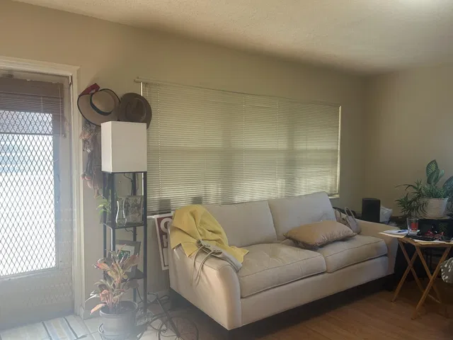 Residence photo 4