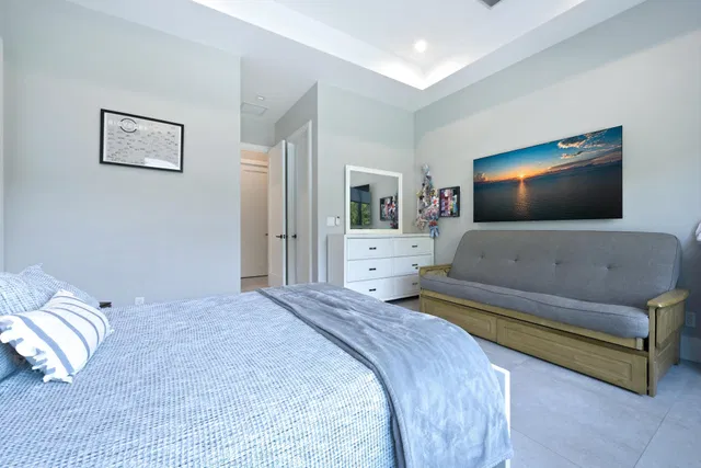 Residence photo 36