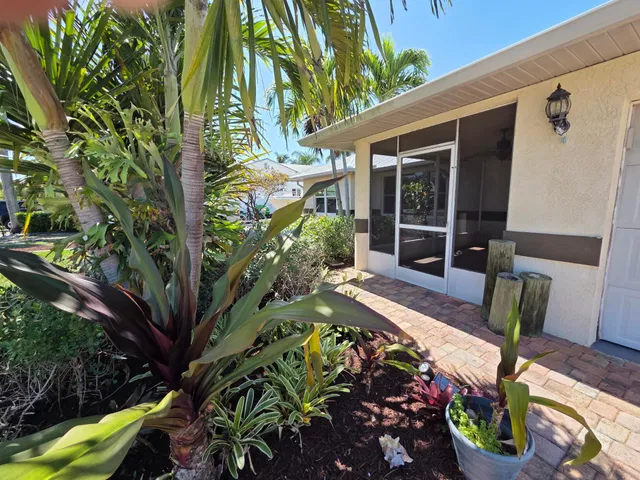 Rocky Point Residence photo 4