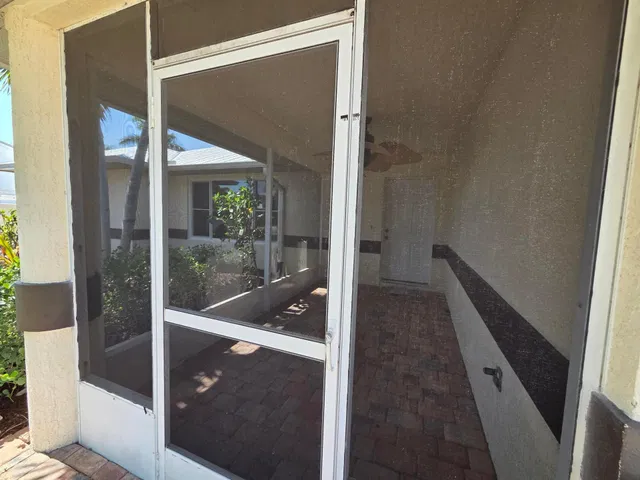 Rocky Point Residence photo 5