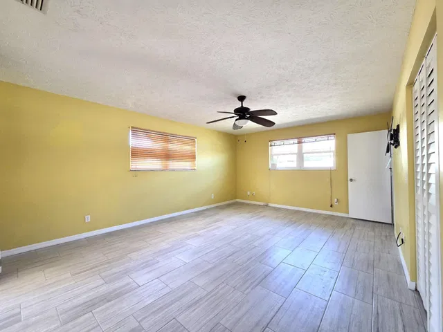 Rocky Point Residence photo 11