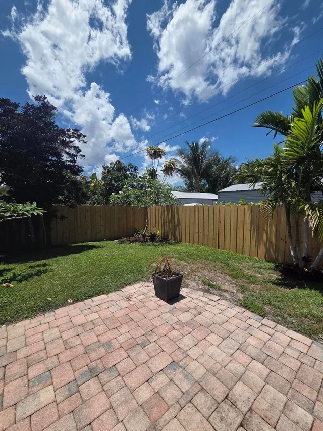 Rocky Point Residence photo 21