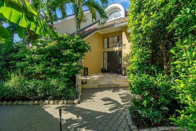  Residence photo 55