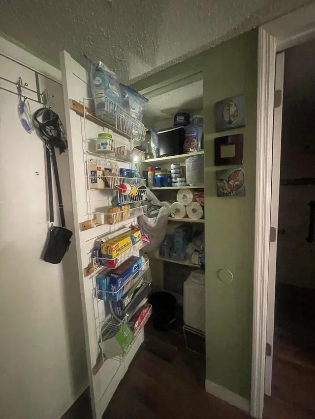 Unit 195 photo 12