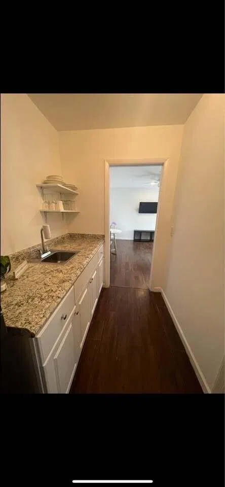  Residence photo 6