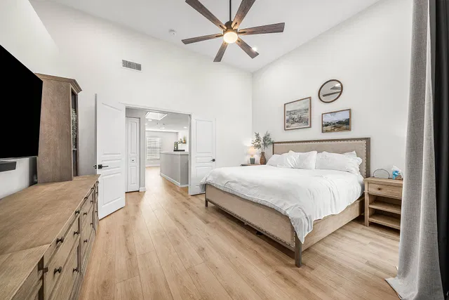 Residence photo 16