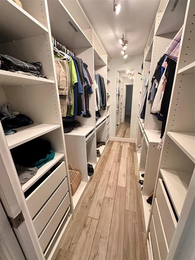 Residence photo 23