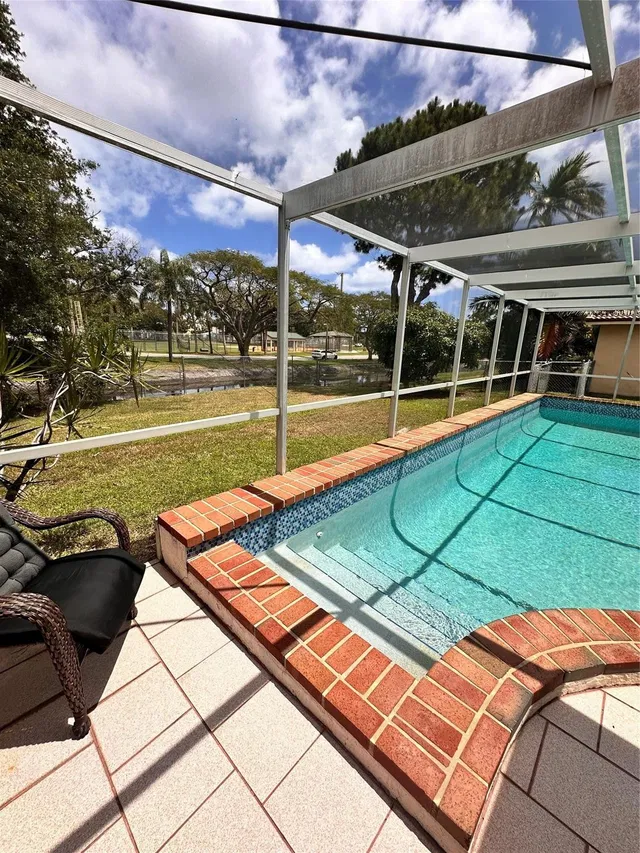 Residence photo 42