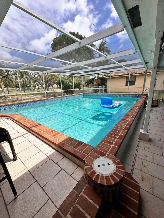 Residence photo 46