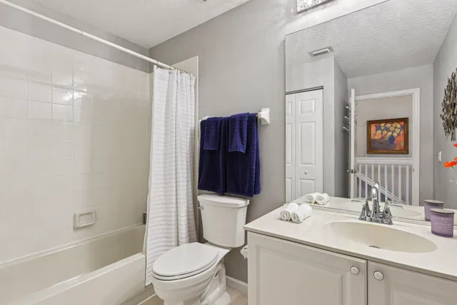 Residence photo 18