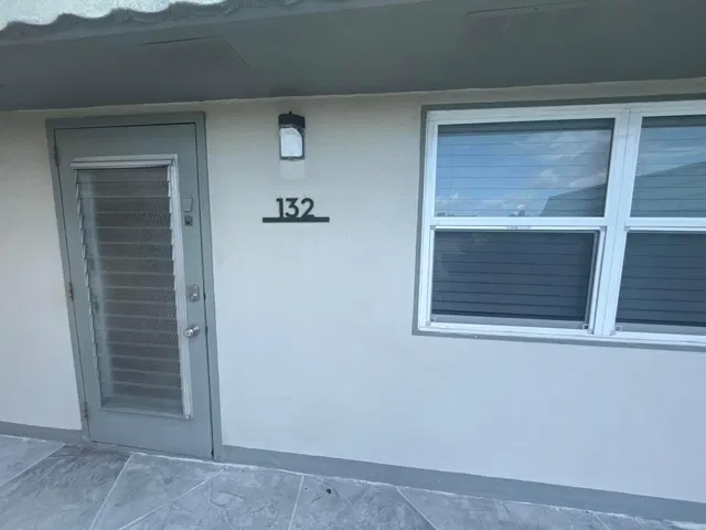 Unit C photo 9