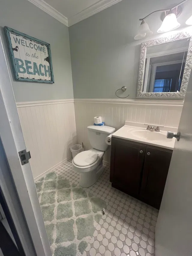 Unit C photo 12