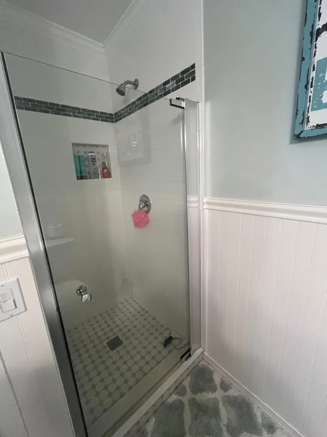 Unit C photo 13