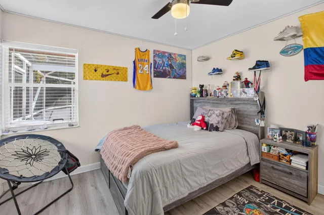  Residence photo 24