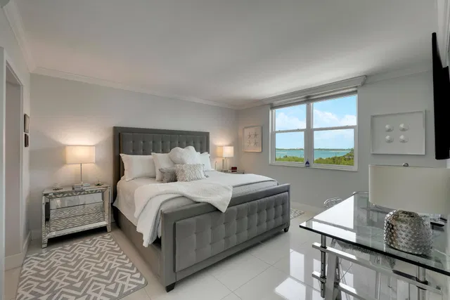 The Patrician of Palm Beach Unit 424 photo 14