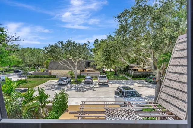 PGA National Palm Beach Gardens Residence photo 26