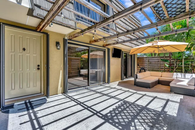 PGA National Palm Beach Gardens Residence photo 38