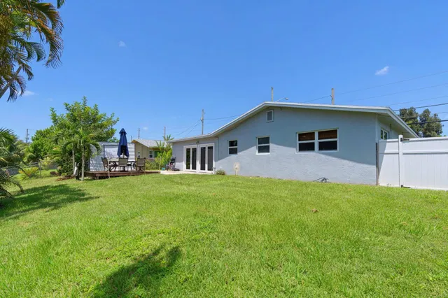 Residence photo 23