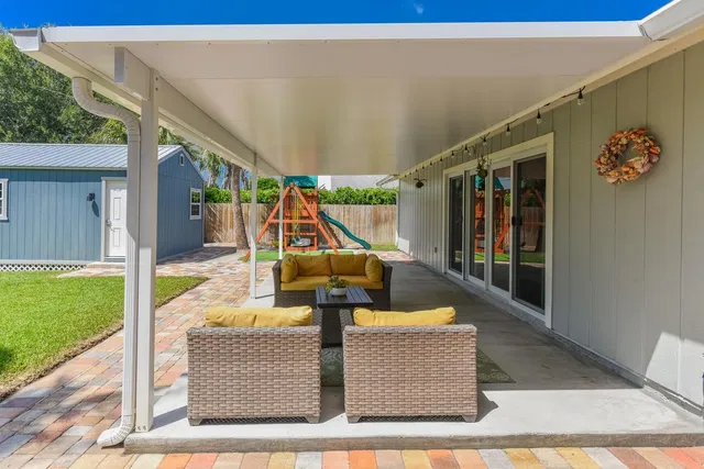 Rocky Point Residence photo 34