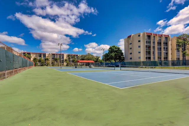  Residence photo 92