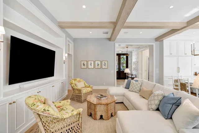 Residence photo 11