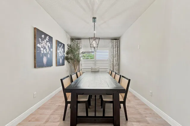 Residence photo 24