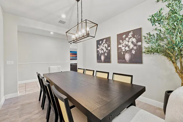 Residence photo 26