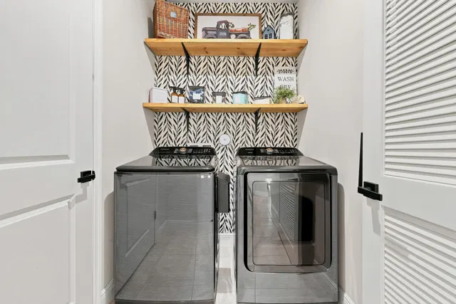 Residence photo 51
