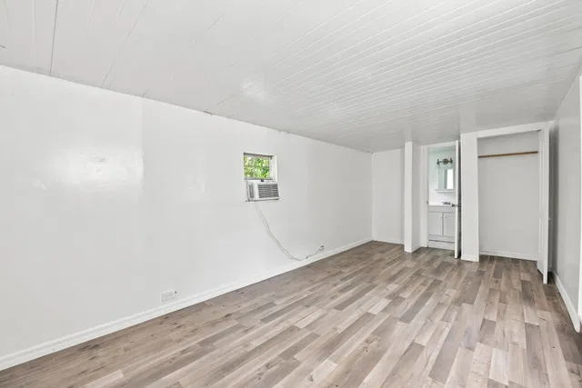 Residence photo 20