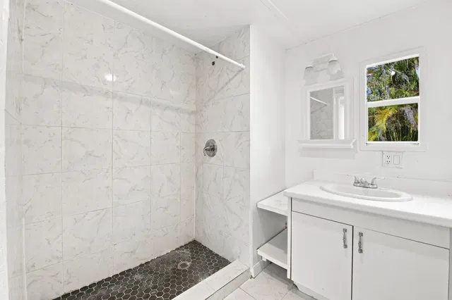 Residence photo 29