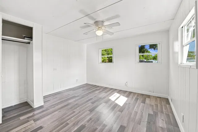 Residence photo 31