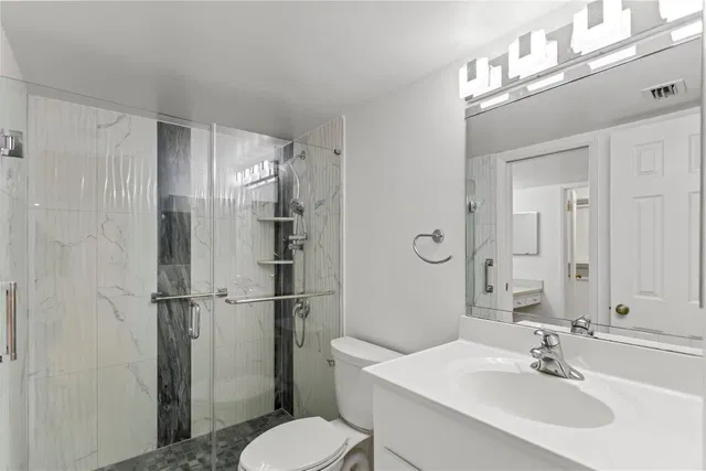  Unit 3210 photo 27