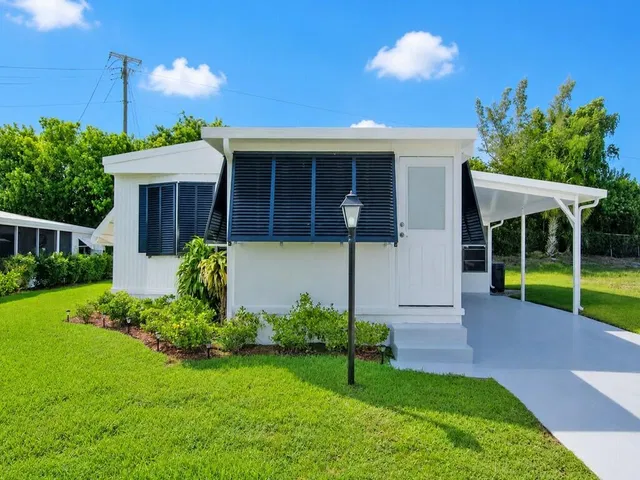 Residence photo 8