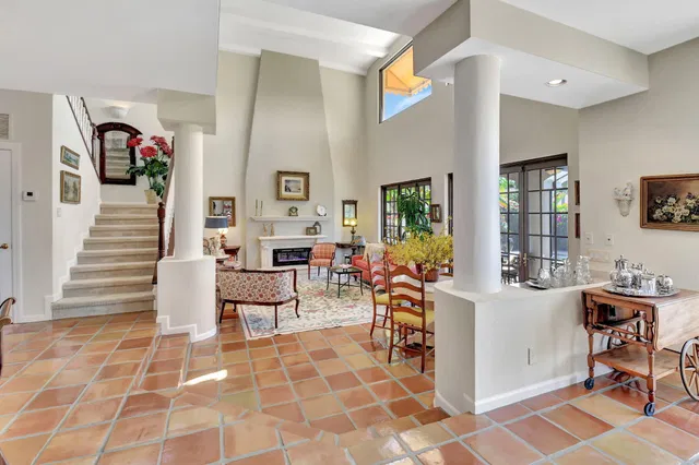 Residence photo 11