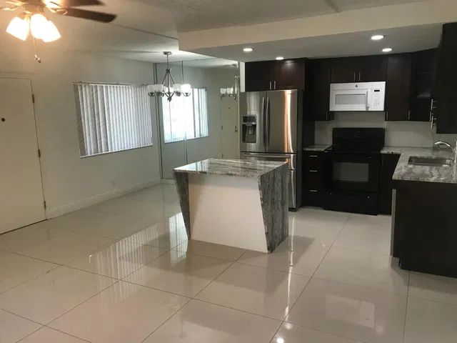 Unit 210 photo 3