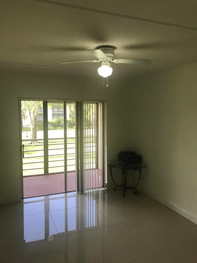 Unit 210 photo 7
