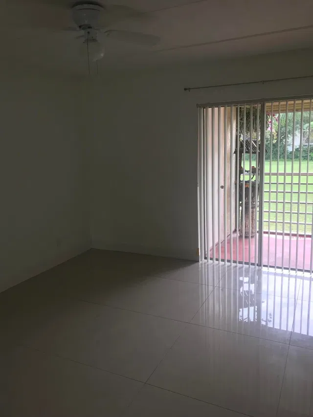 Unit 210 photo 9