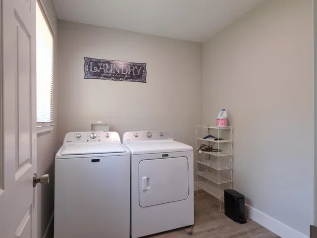  Residence photo 23
