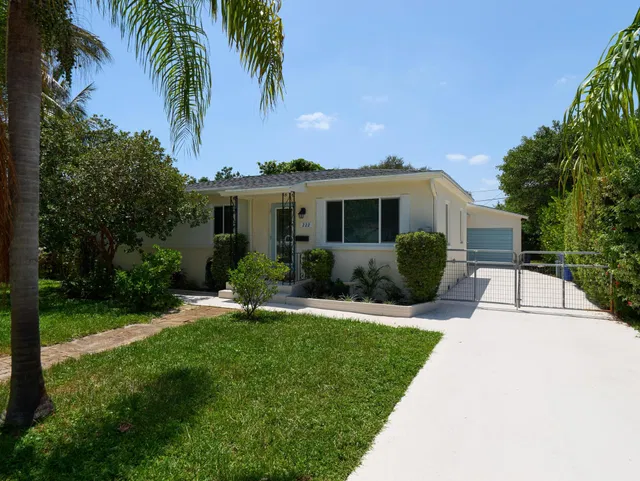  Residence photo 26