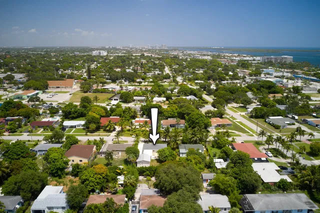 Residence photo 28