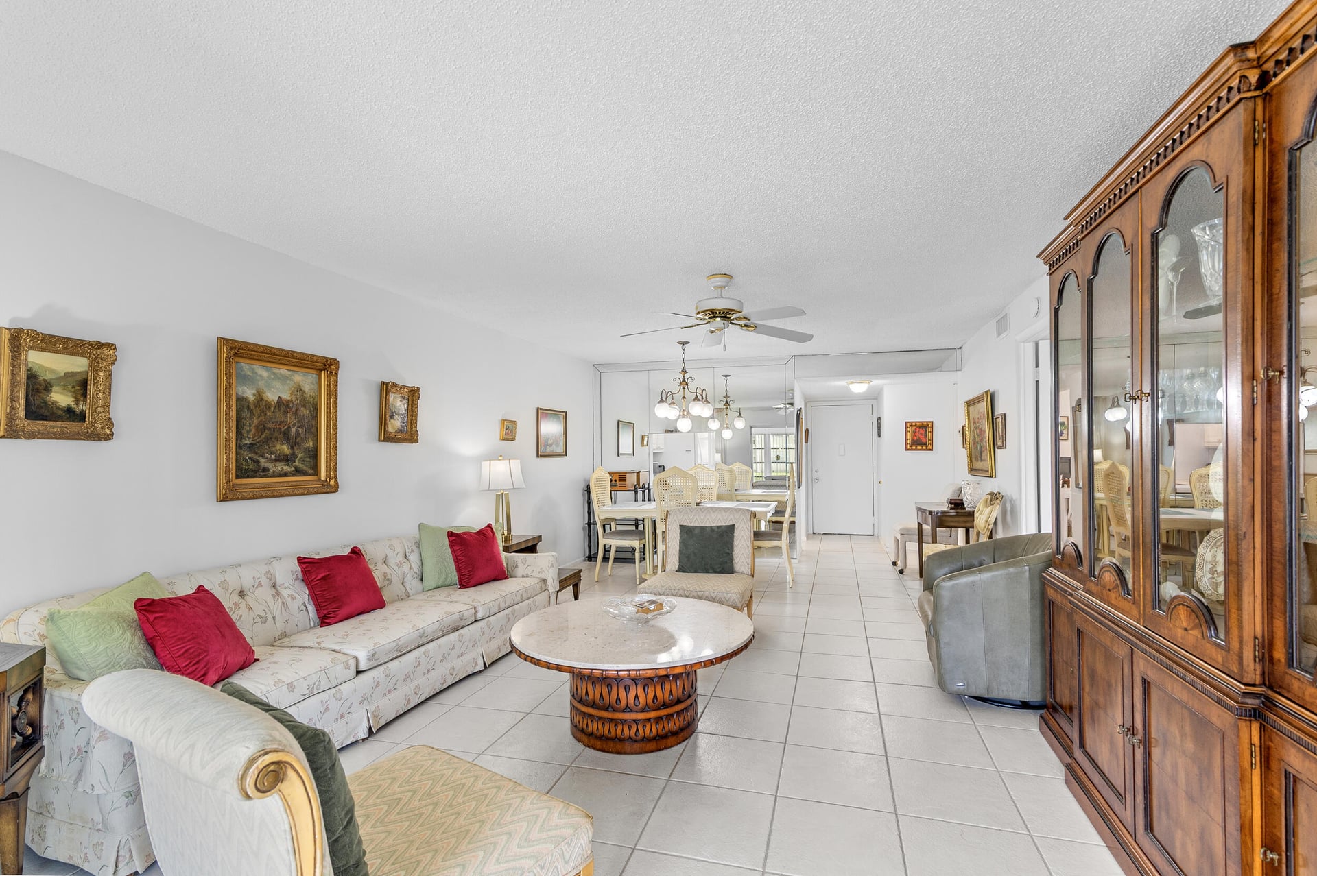 Residence photo 11