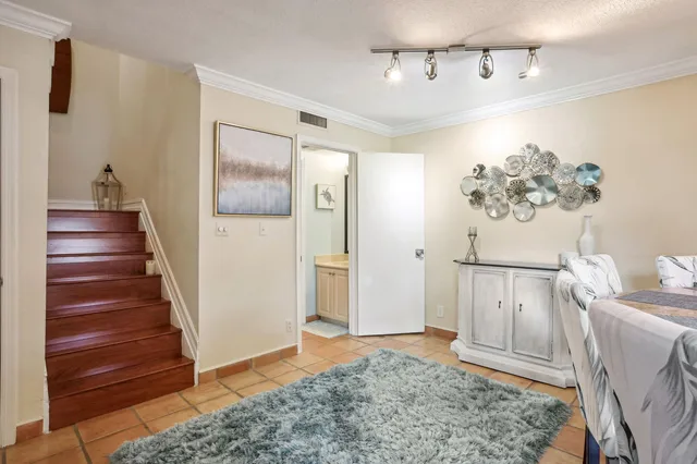 Residence photo 7