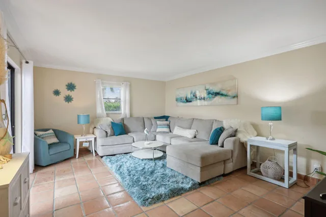 Residence photo 10
