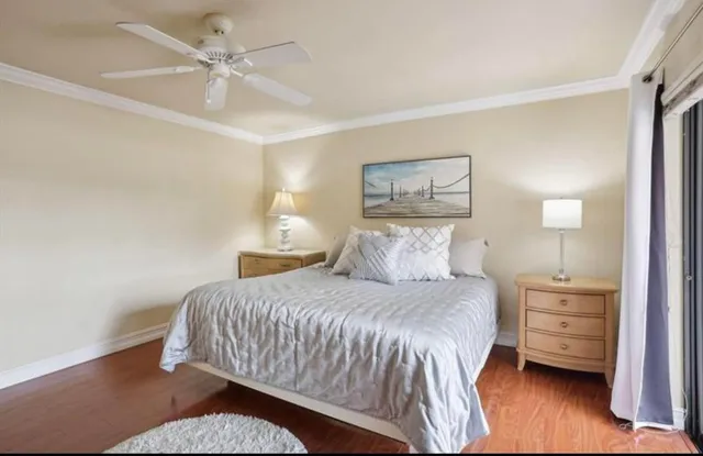 Residence photo 18