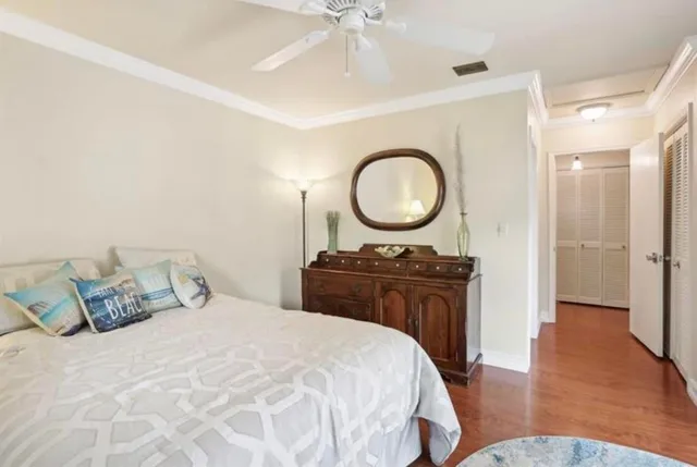 Residence photo 23